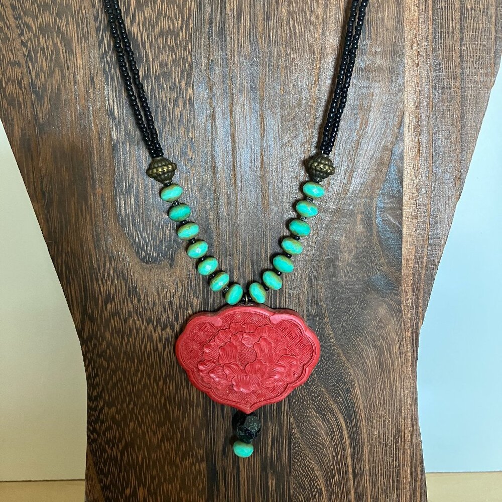 Vintage BoHo Asian-Look Pendant Costume Necklace